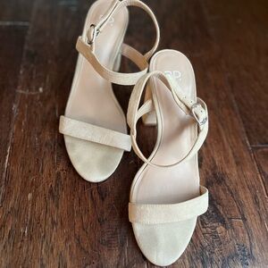 Like new BP Nordstroms beige high heels PROM SEASON